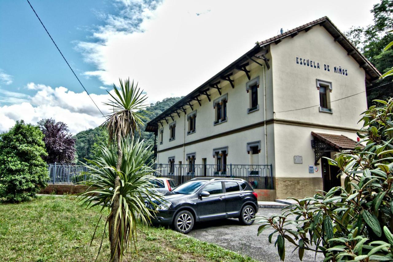 Juvenil De Bustiello